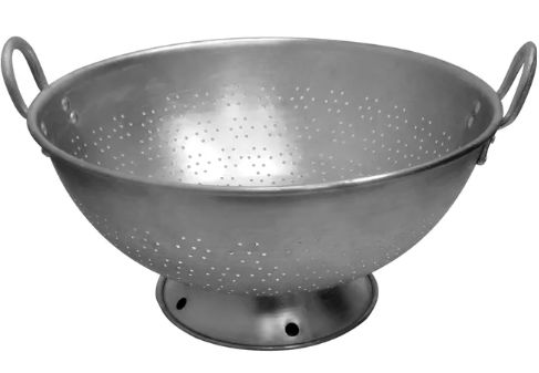 Tacho Escorredor Furo Grosso com Pés 30cm... Tacho Escorredor Furo Grosso com Pés 30cm...