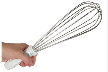 Batedor Fue Fouet 25cm Cabo Branco Aramef... Batedor Fue Fouet 25cm Cabo Branco Aramef...