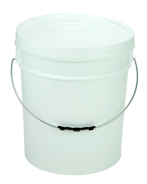 Balde Plástico com Tampa e Alça 20 Litros...