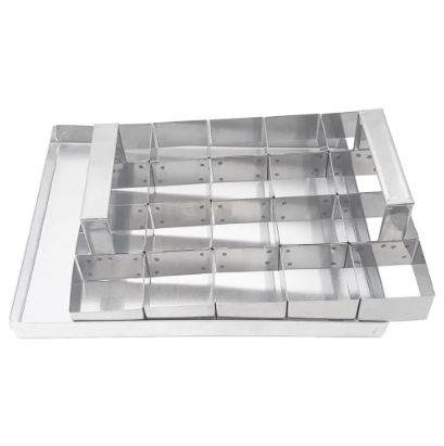 Cortador Brownie Inox 20Cav 7x7x3cm TTP_A... Cortador Brownie Inox 20Cav 7x7x3cm TTP_A...