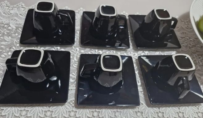 Xícara de Chá com Pires Quartie Black 200...
