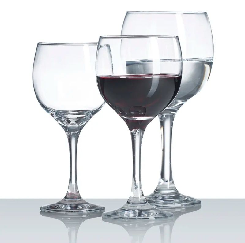 Taça para Vinho Royal 300ml Caixa com 12 ... Taça para Vinho Royal 300ml Caixa com 12 ...