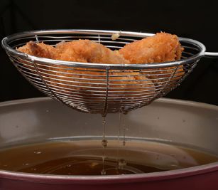 Espumadeira Aranha Trancada em Inox 18cm ...