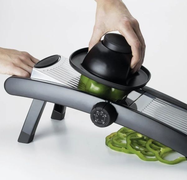 Cortador Mandolin Legumes Plástico e Inox...