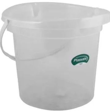 Balde Graduado com Bico 8 Litros Plasvale...